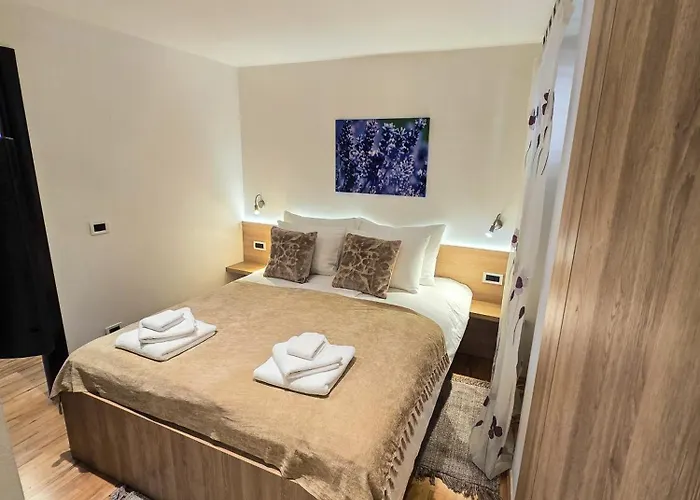 La Riva Sea View فندق مبيت وإفطار روفينج