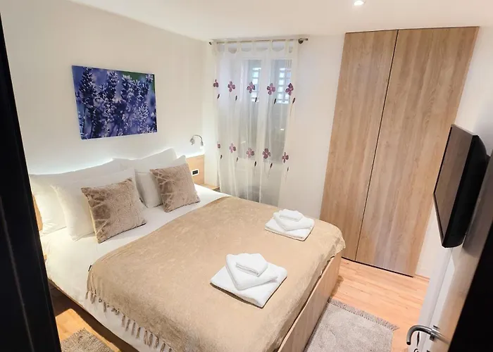 La Riva Sea View Oda ve Kahvaltı Rovinj